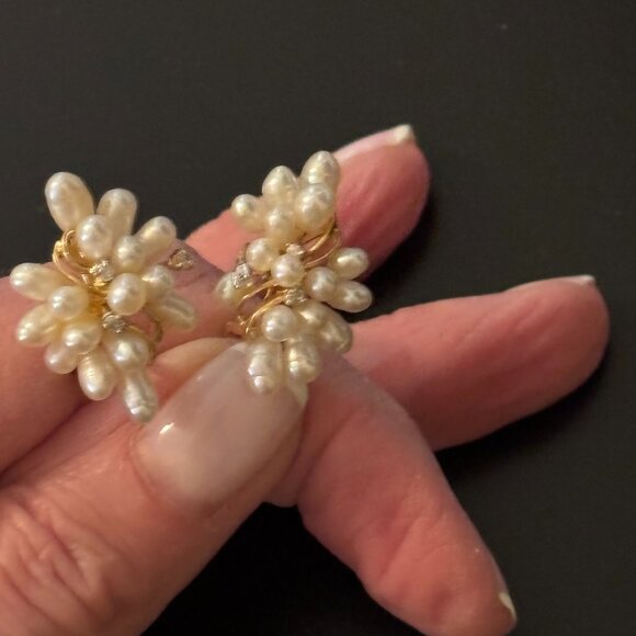 Fresh Water Pearl Cluster Earrings - Picture 12 of 13